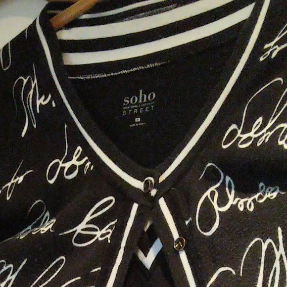 BUNDlE ST-Med Yellow fun t-shirt dress w.graphic Cardi. NY&C Soho St - Picture 6 of 6